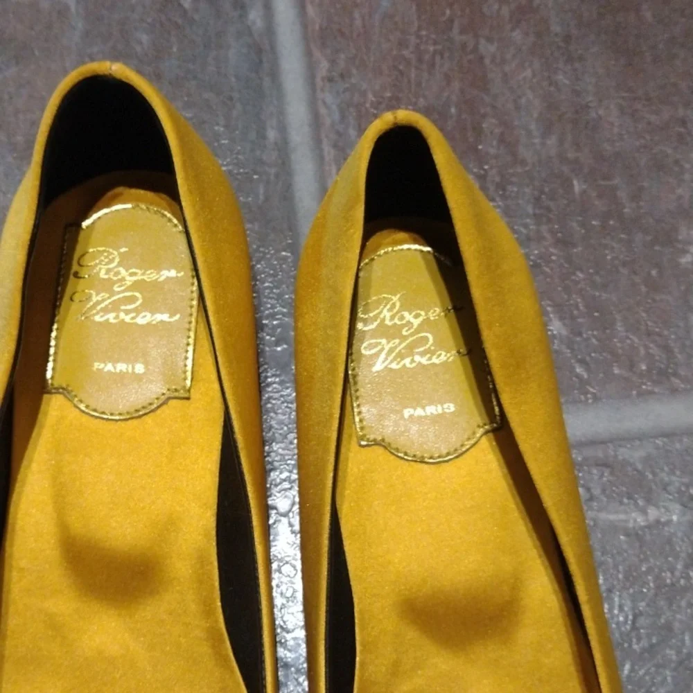 Roger Vivier Flower Strass Crystal embellishment Satin Ginger yellow flat Size35 - Picture 5 of 14